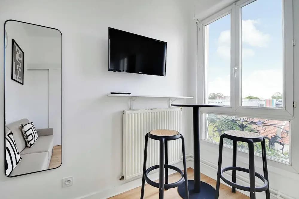 Cosy Studio for 2 People - Malakoff - Miniature 6