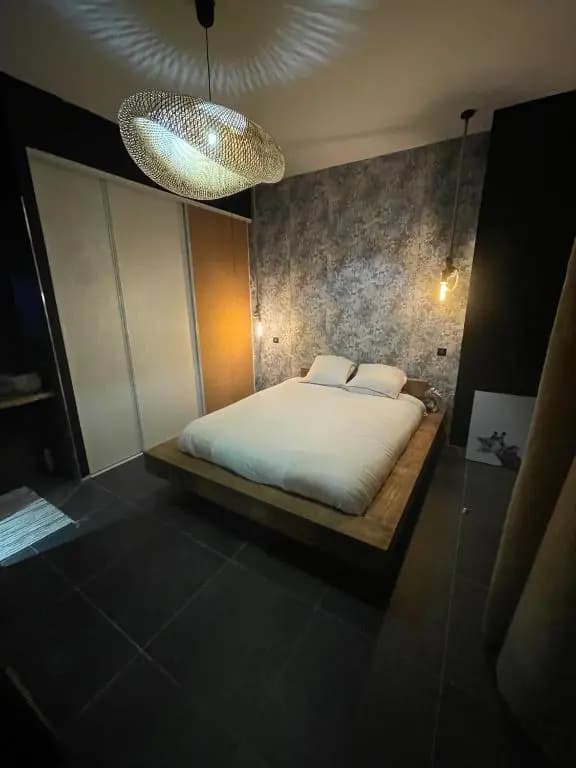 Appart 110m2 terrasse climatisé quartier médiéval - Photo 1