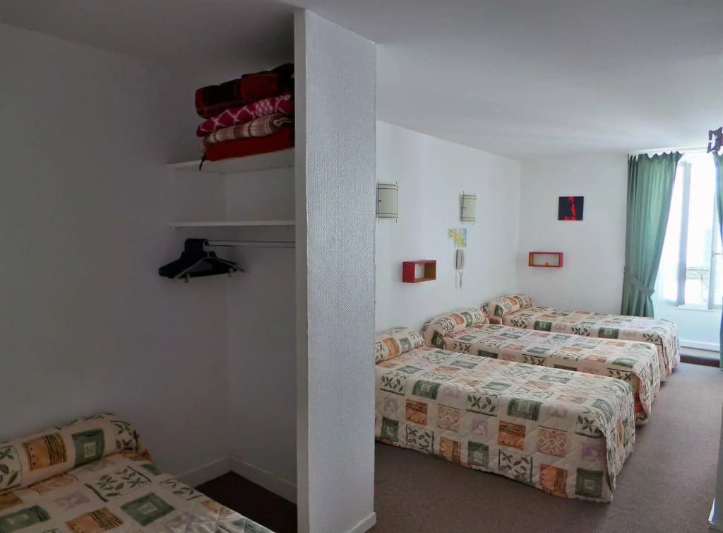 Hôtel La Fontaine - Photo 3