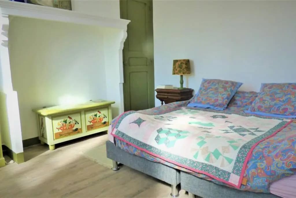 Magnifique Maison de 230 m2 face à la tour Luma vacances-arles camargue - Photo 3