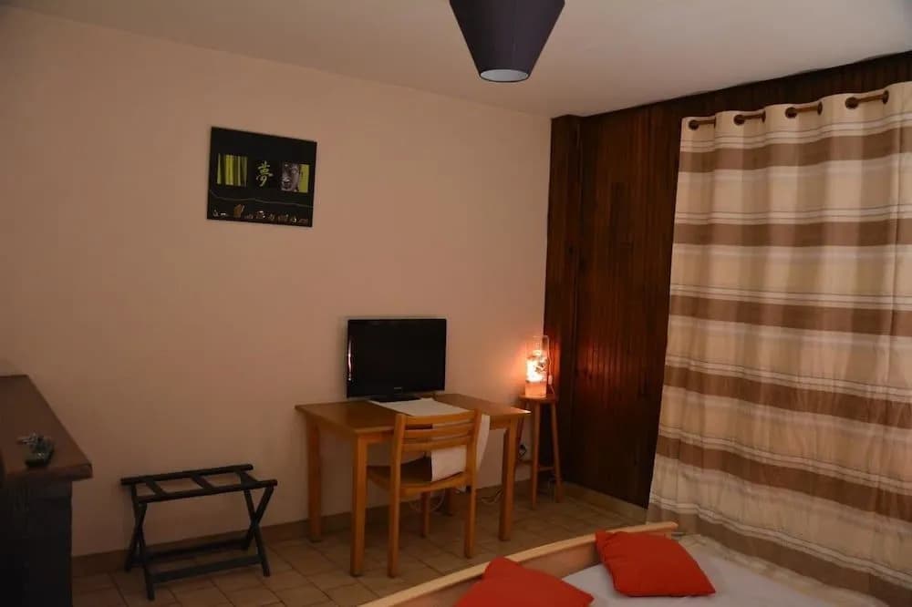 Hotel Restaurant Les Planottes - Photo 4