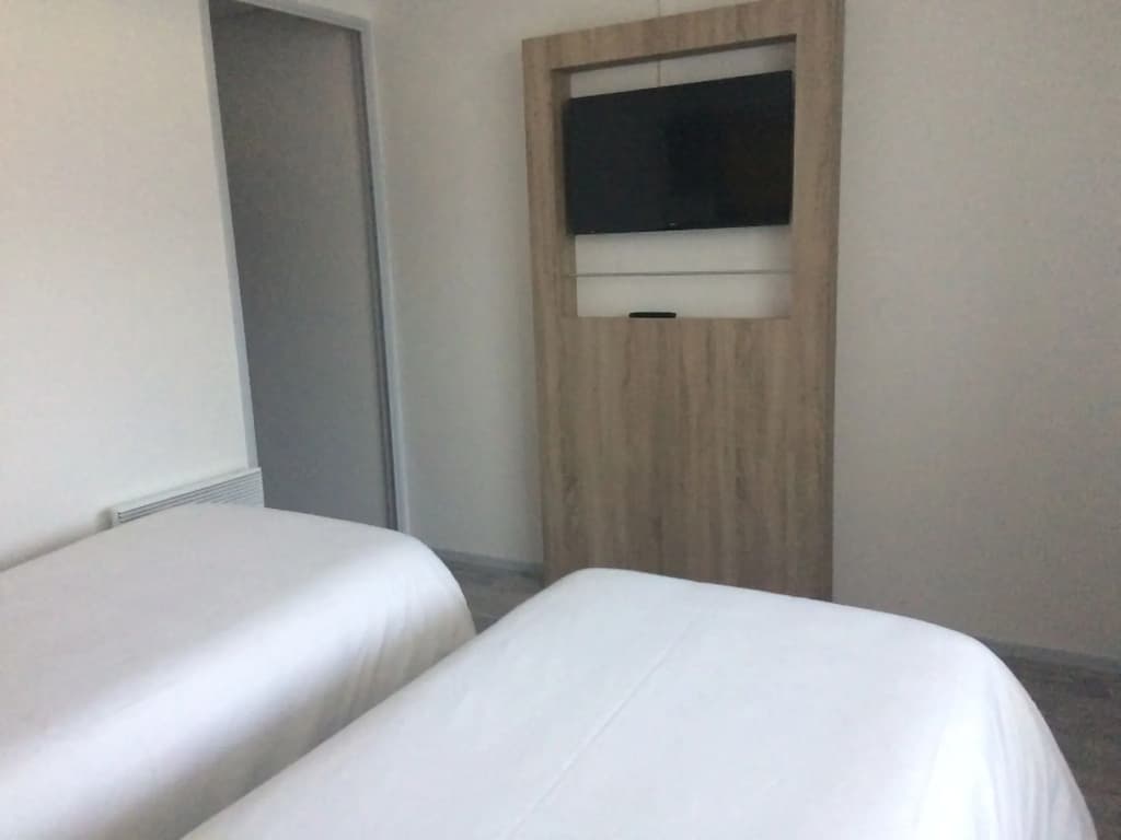 Brit Hotel Morlaix - Photo 3