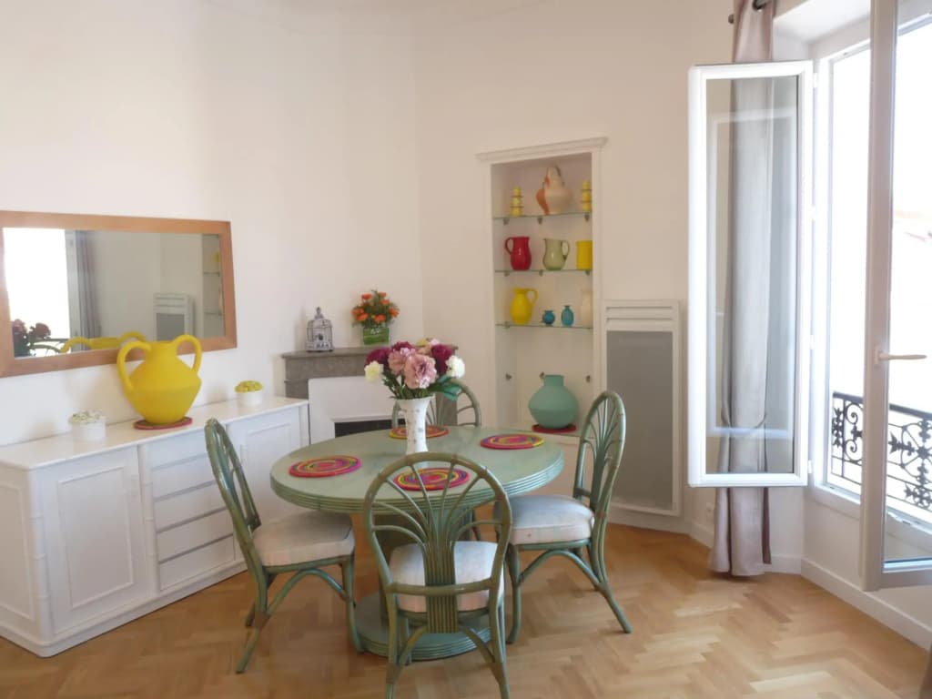 Two Bedrooms in the Center of Cannes 500 Meters From the Palais des Festival and the Croisette - 1934 - Photo 3