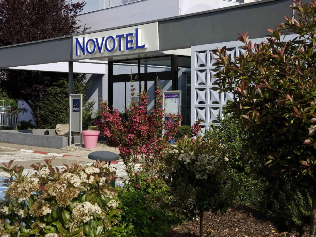Novotel Mulhouse Bâle Fribourg - Photo 1