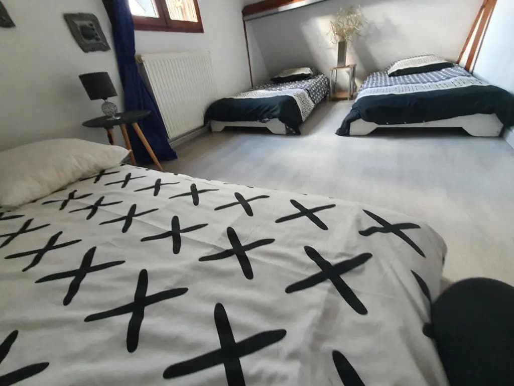 MAISON GÎTE ENTIER EN HYPER HYPER CENTRE AUX COEUR DES HALLES de TOURS de 2 à 7 PERSONNES - Photo 4