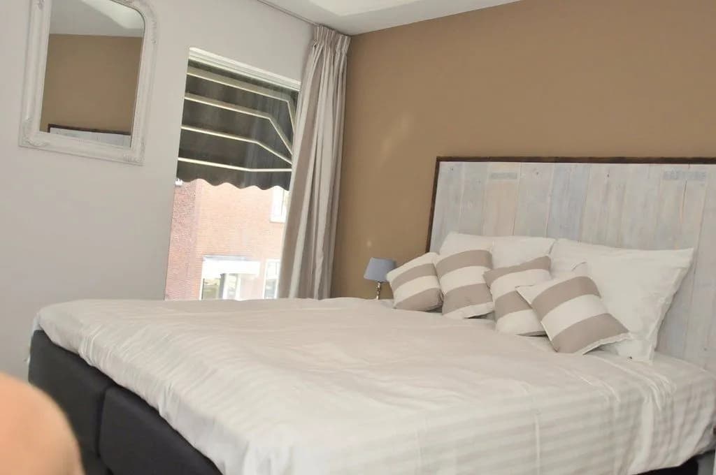 Bed  Breakfast Madeleine - Miniature 6