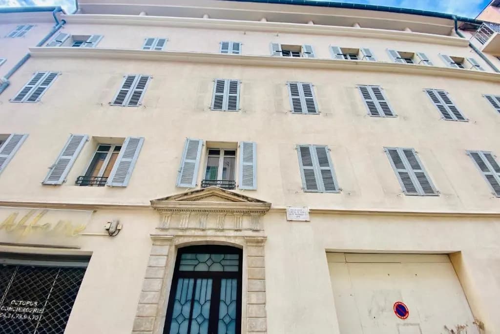 Très Joli T3 Vieux Port Cannes - Photo 1