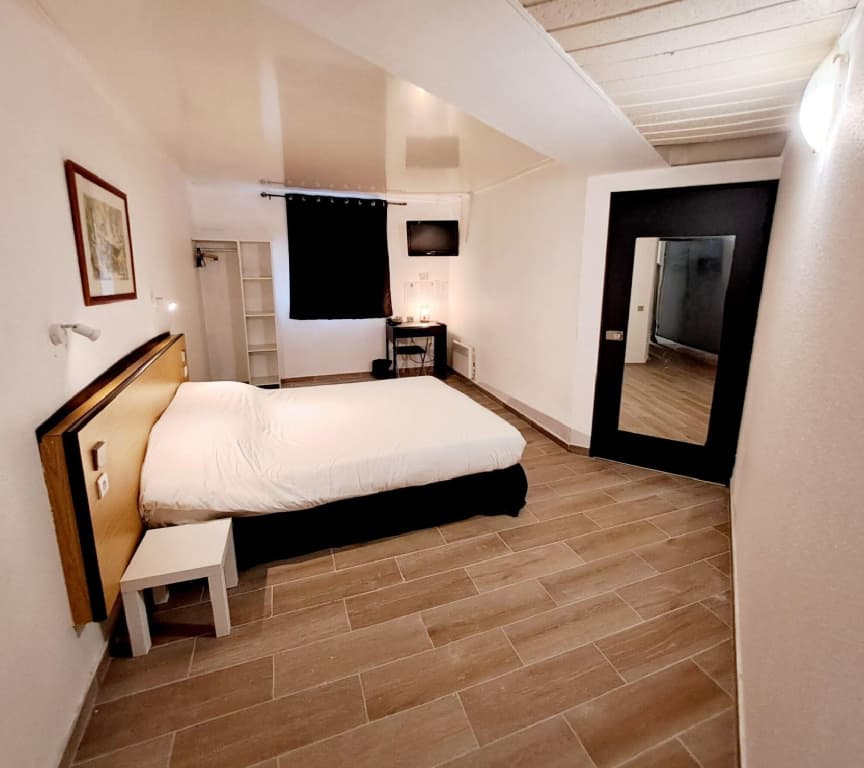 Crystal Hotel Saint Denis Basilique - Photo 2