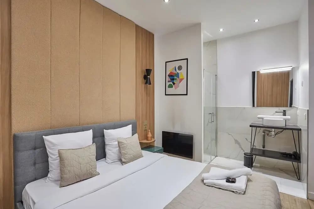The Upper Marais Superb Apartment for 8 People - Photo 5