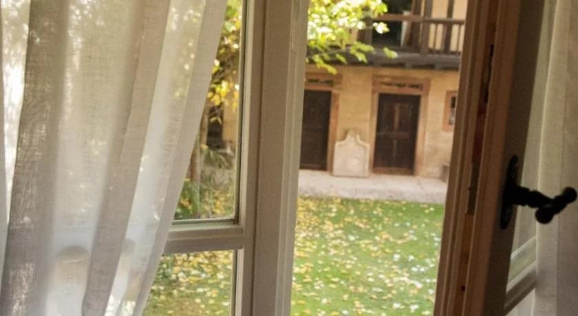 Unter der Linde - Miniature 7