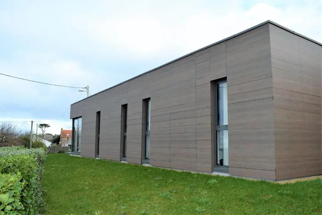 Maison neuve de plain-pied avec WIFI classée 3 étoiles à Trégastel Ref 466 - Photo 1