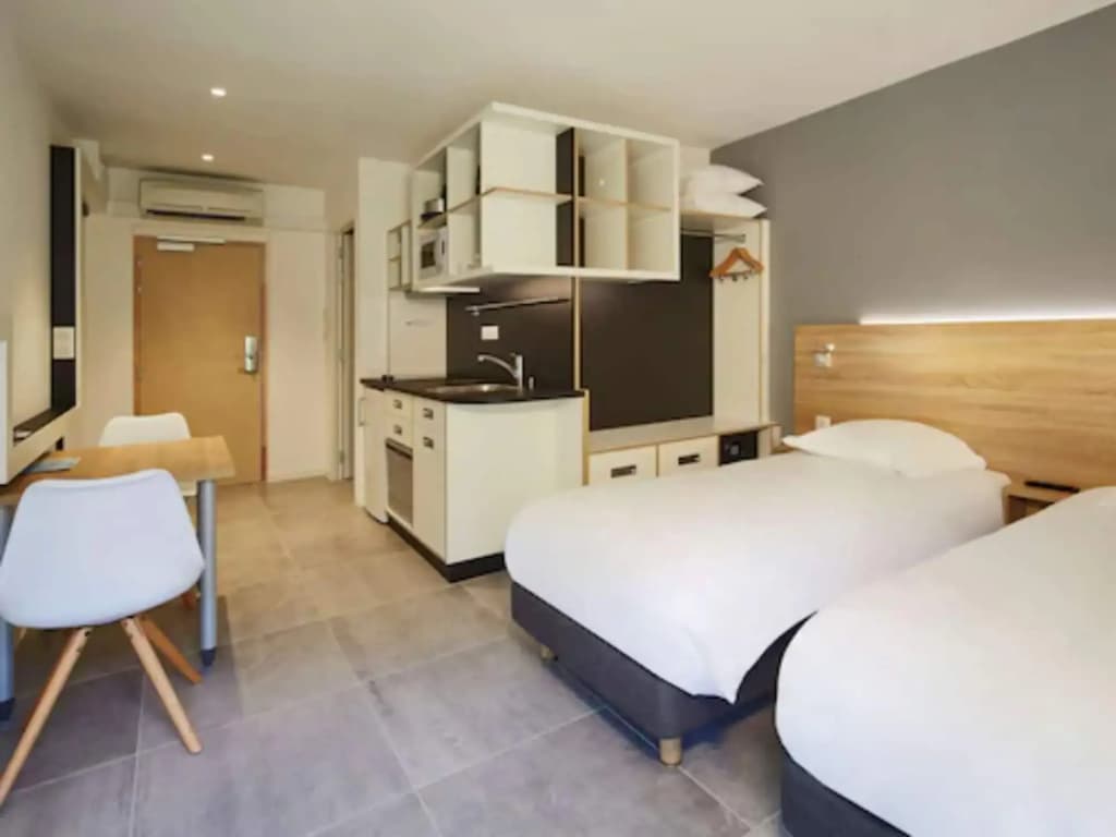 Appart'hôtel Kyriad Résidence Cabriès - Plan de Campagne - Photo 5