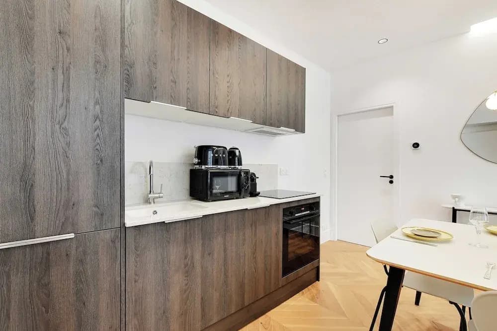 Luxury Apartment 1br/4p - Opera - Miniature 8