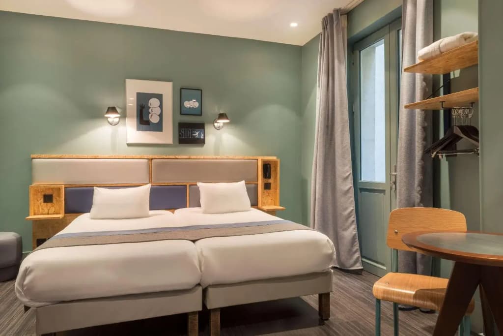 Hôtel Basss - Miniature 6