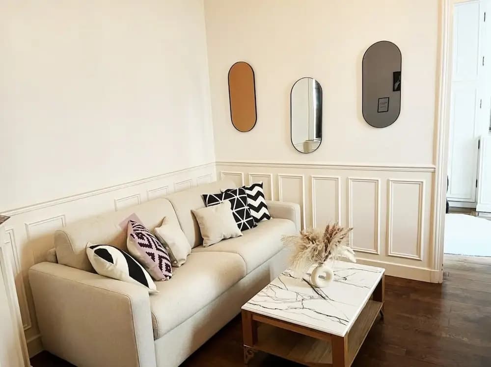 Superb Eiffel Tower Terrace Apartment - Photo 4