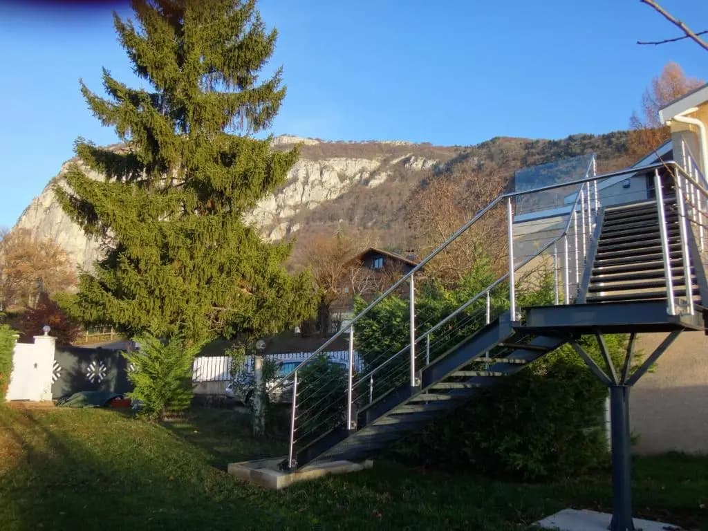 Chalet de TARA - Grand appartement esprit chalet - piscine chauffée - Genève - Photo 5