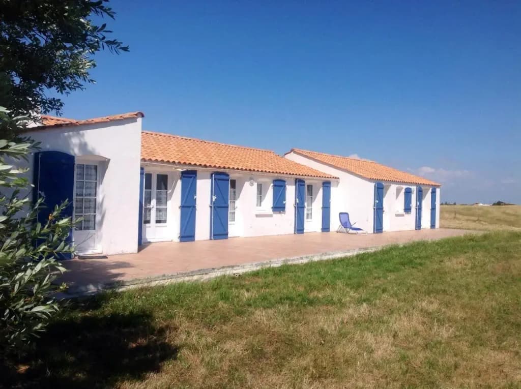 Ferme Auberge L'Ile Sauvage - Photo 1