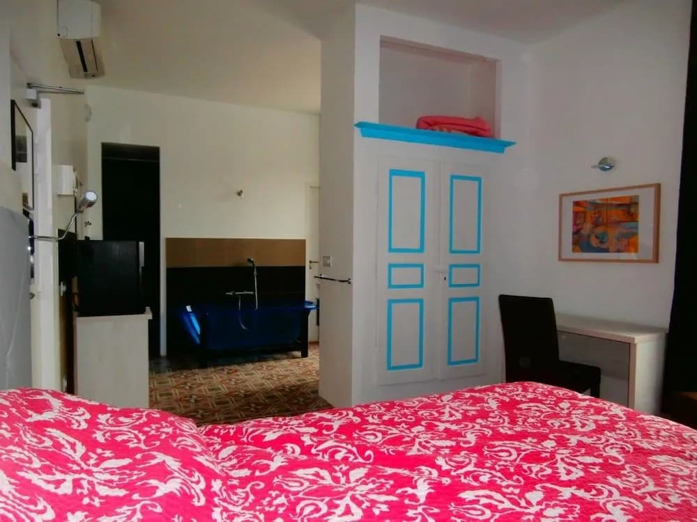 Hotel le Moderne - Photo 4