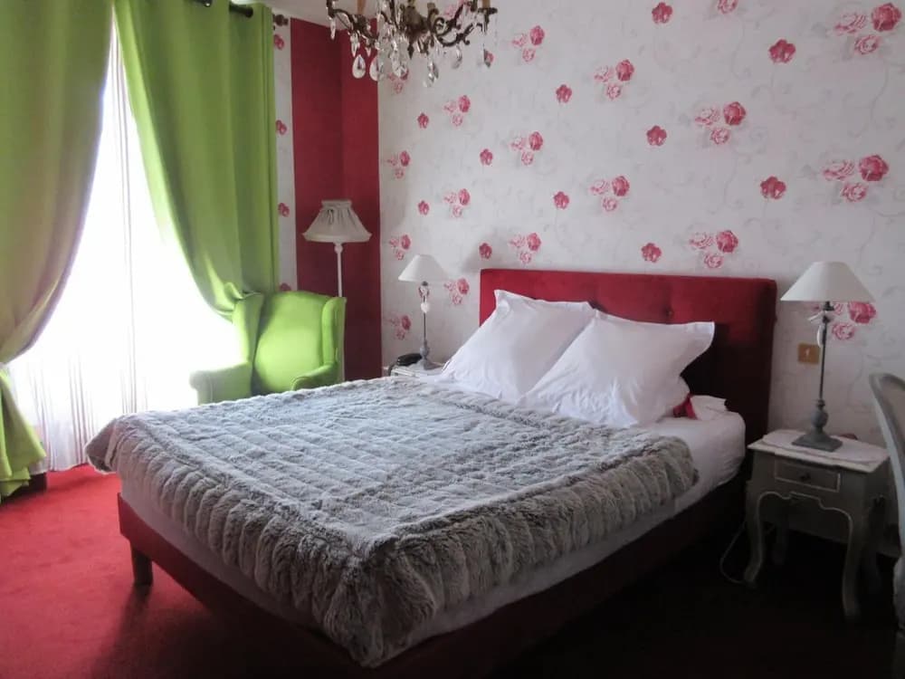 Logis Hôtel le Trianon - Photo 4