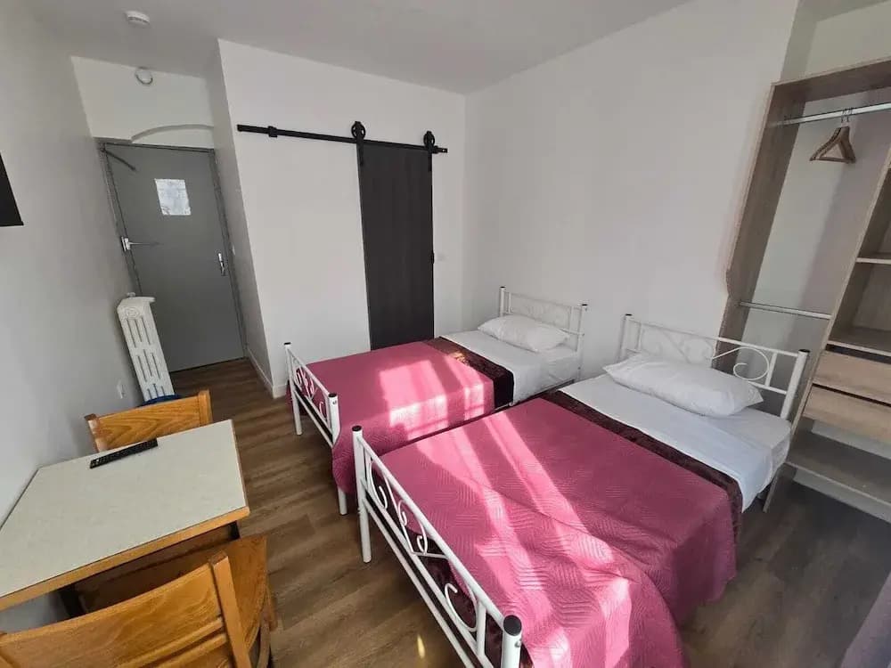 Hotel de l'Europe Pantin - Photo 3