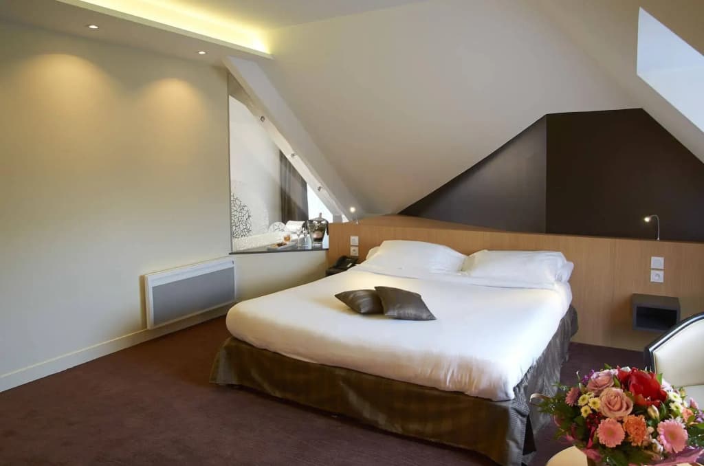 Hotel Restaurant le Rive Gauche - Photo 2