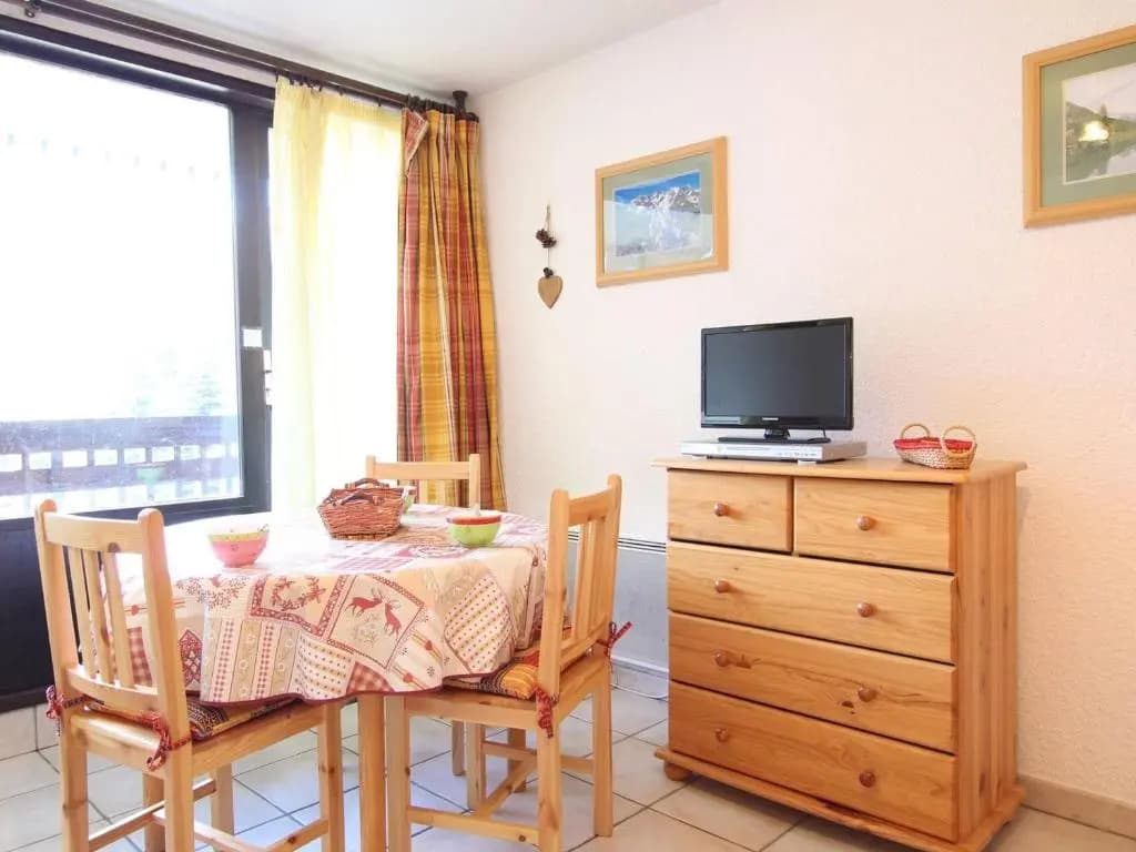 Appartement Serre Chevalier, 1 pièce, 4 personnes - FR-1-330F-159 - Photo 1