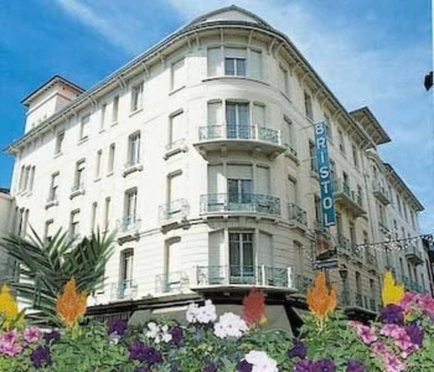 Inter Hotel Bristol - Photo 1