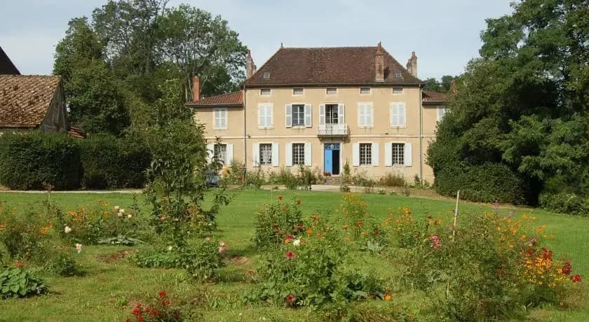Château de Lusigny - Miniature 7