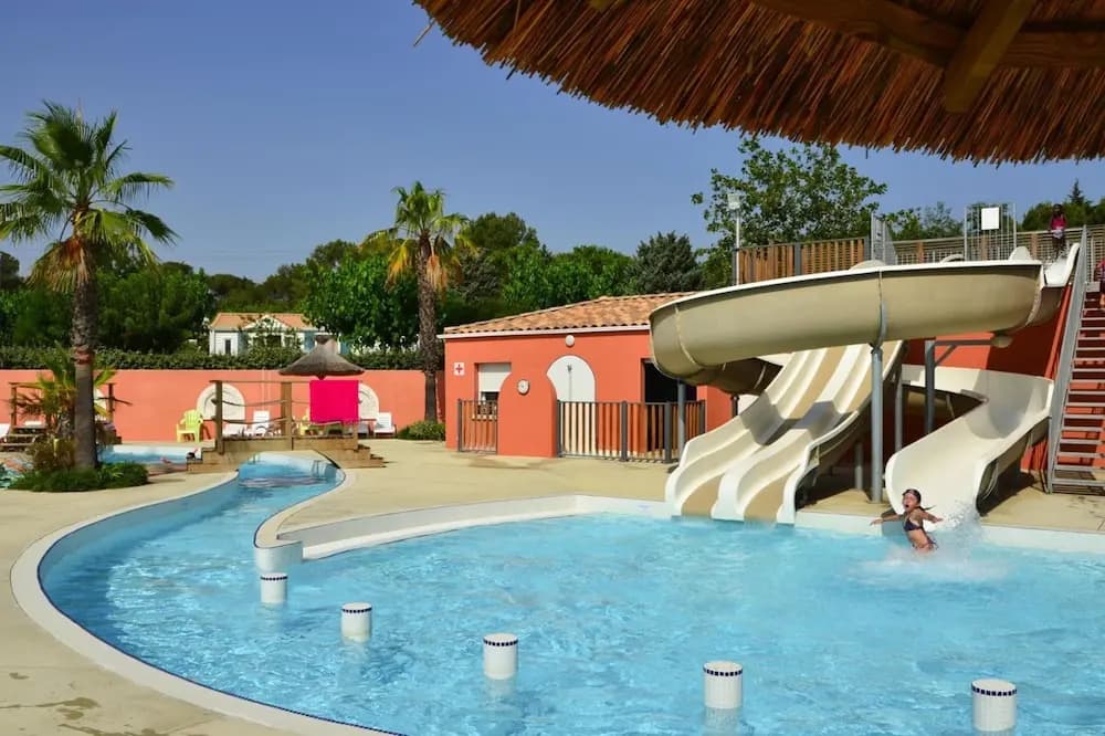 Bessan Mobile Home With Pool Fun - Miniature 7
