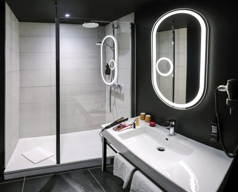 ibis Pontarlier - Miniature 8
