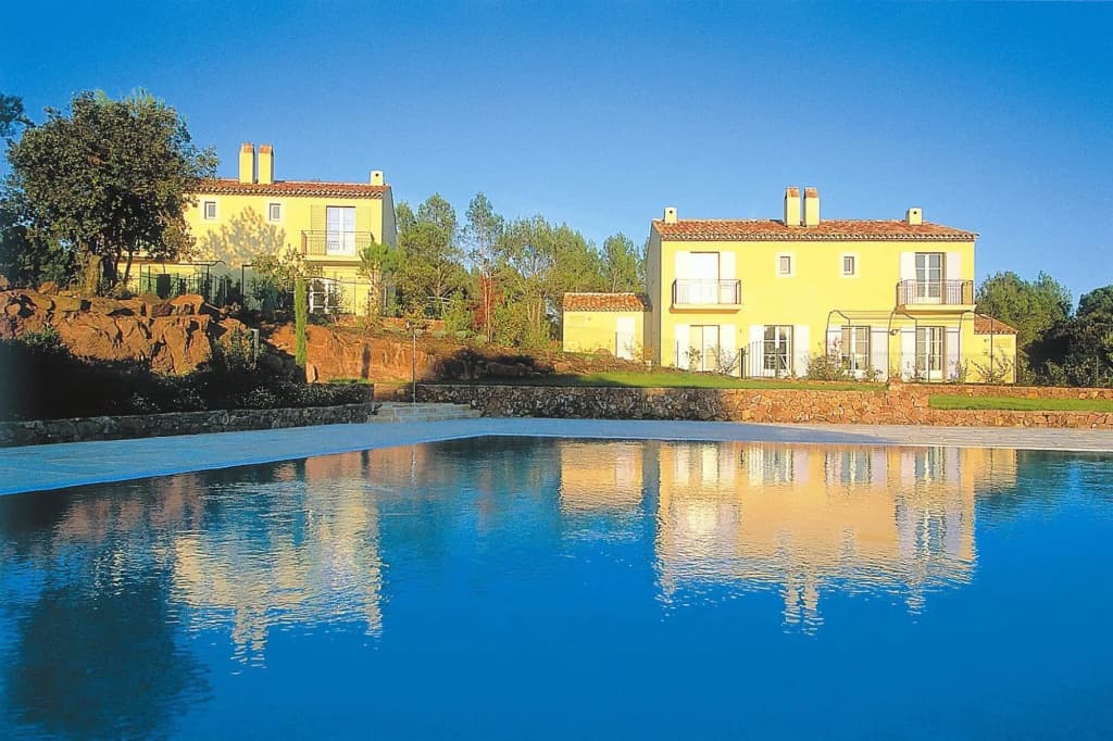 Terraced House in Domaine de Saint-endreol With Golf, SPA and Communal Pool - Photo 5