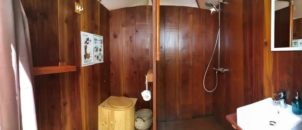 Tui's Nest Glamping - Miniature 6