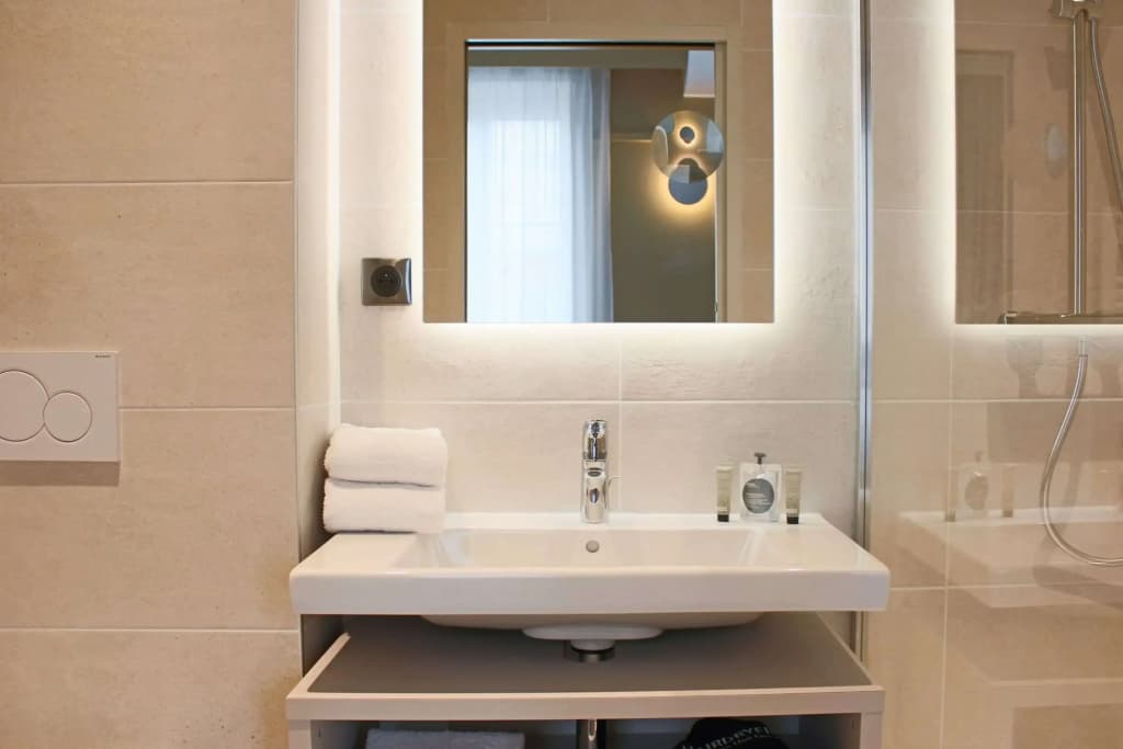 Brit Hotel Limoges Centre Gare - Hotel & Spa - Miniature 8