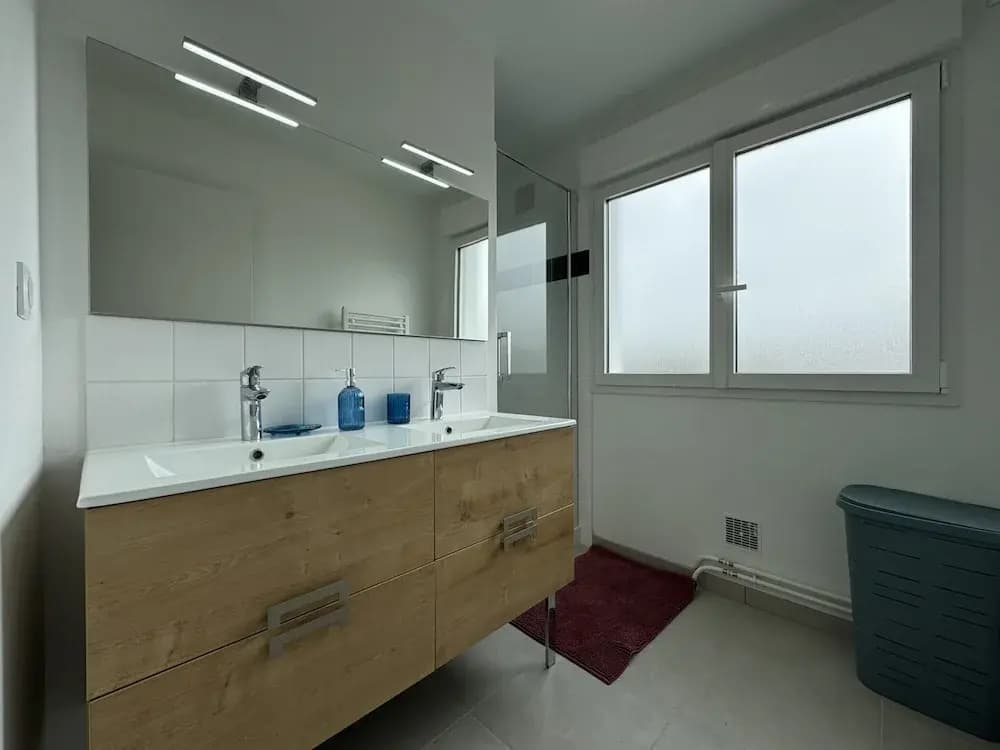 Holiday Home in Le Mans Near 24H Circuit - Miniature 7