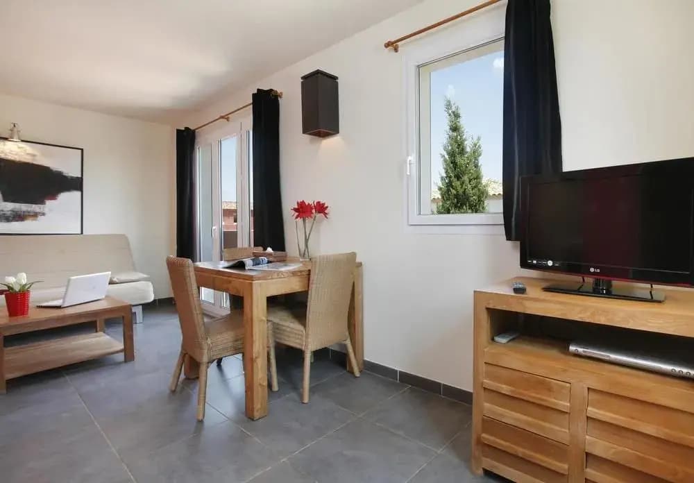 Le Milos Residence Hotel - Photo 2