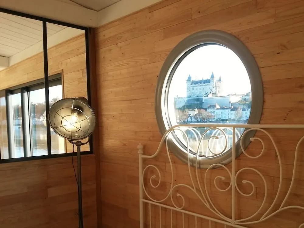 Different Holidays - Photo 5