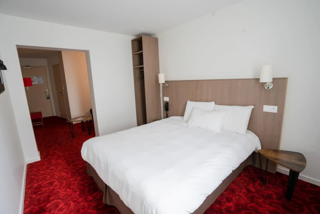 Brit Hotel Essentiel CHOLET - Miniature 7