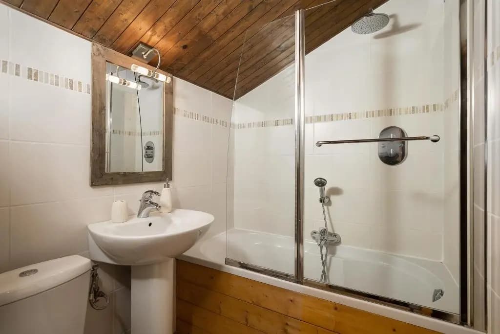 Apartment Chamouny -Chamonix - Sleeps 10 - Miniature 7