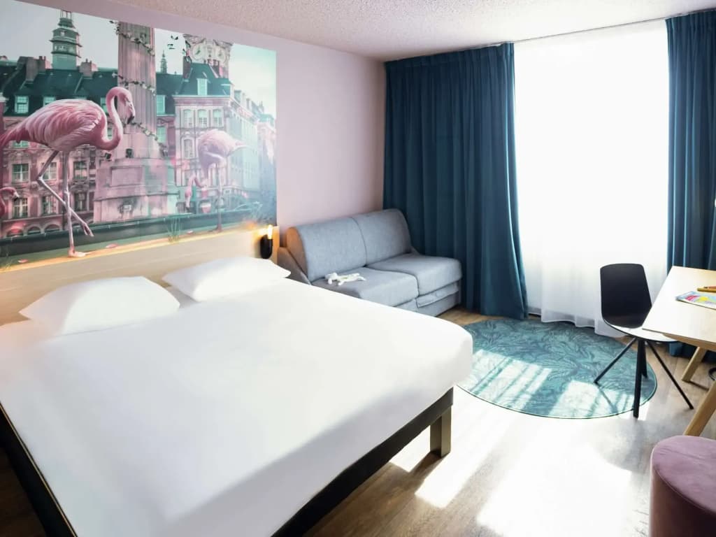 ibis Styles Lille Neuville en Ferrain - Photo 4