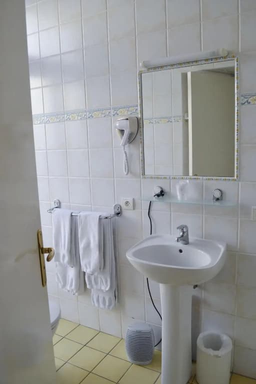 Modern Hôtel - Miniature 7