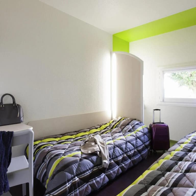 hotelF1 Vesoul - Miniature 7