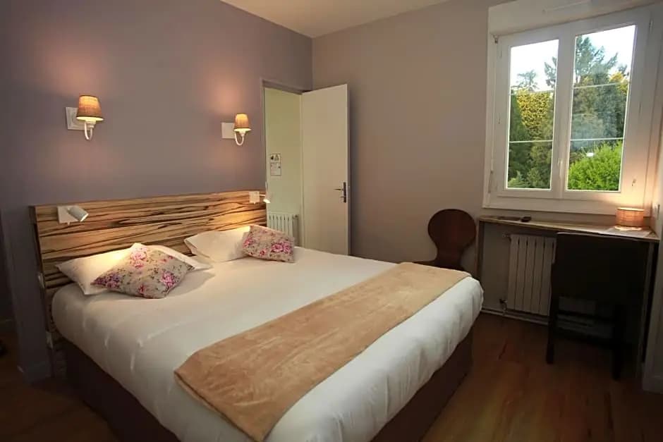 Hôtel - Restaurant des Voyageurs - Photo 2