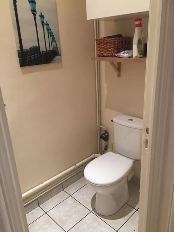 A Room In Paris - Miniature 7