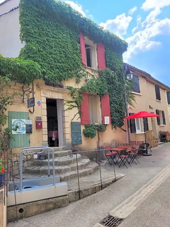 Gîte d'étape de Vitrolles en Luberon - Photo 2