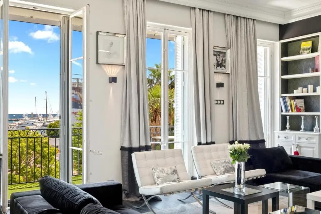 Croisette Luxury Waterfront - Miniature 6