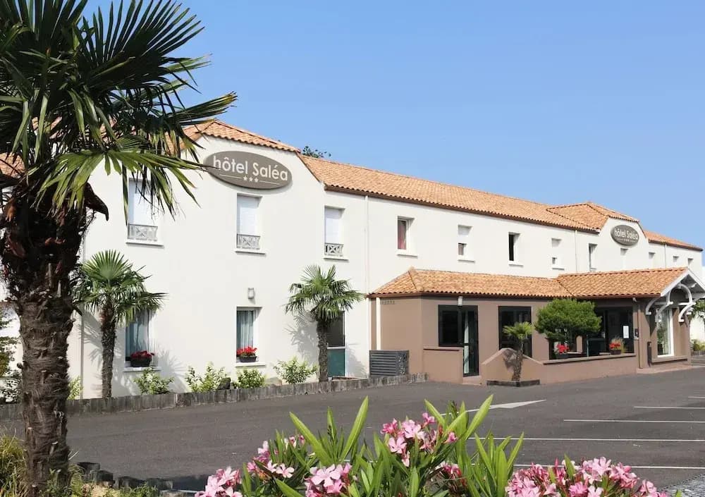 Hôtel Salea - Photo 1