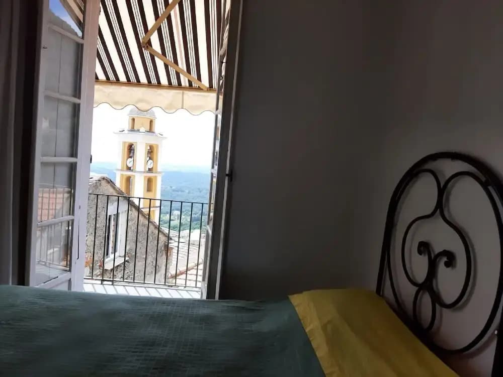 Apartment in Cervione With Balcony/terrace - Miniature 6
