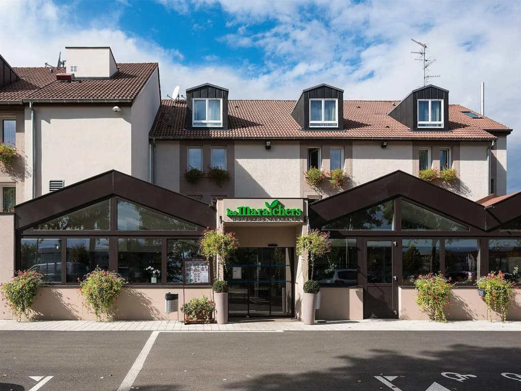greet Hôtel Colmar - Photo 1