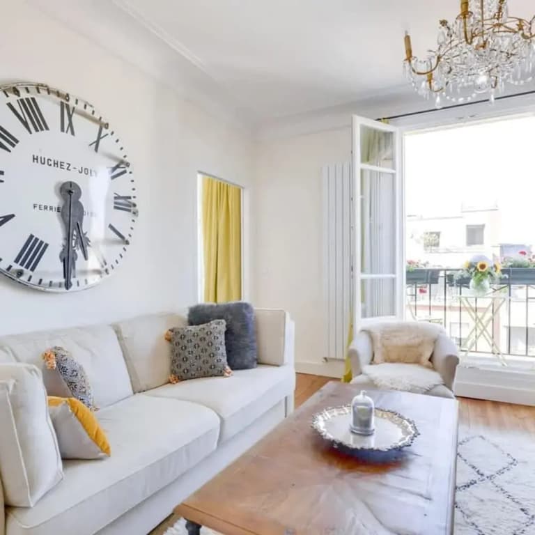 Aligre Terrace I Charming 1 Bedroom Near Bastille - Miniature 8