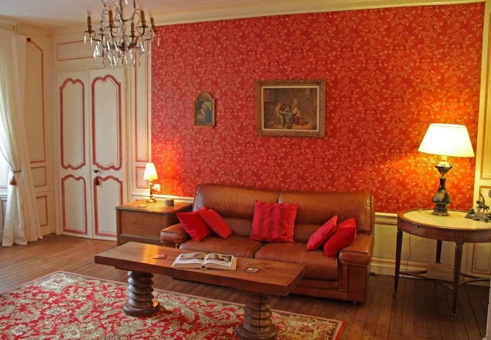 Logis Les Remparts - Photo 3